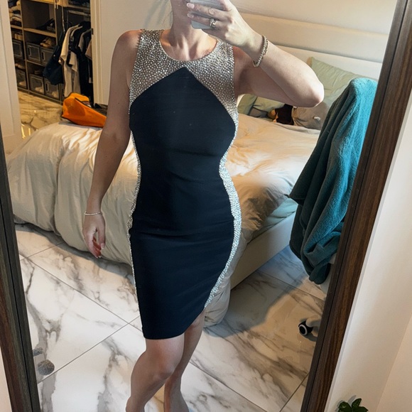 Black Beaded XScape Bodycon Dress - Picture 1 of 6